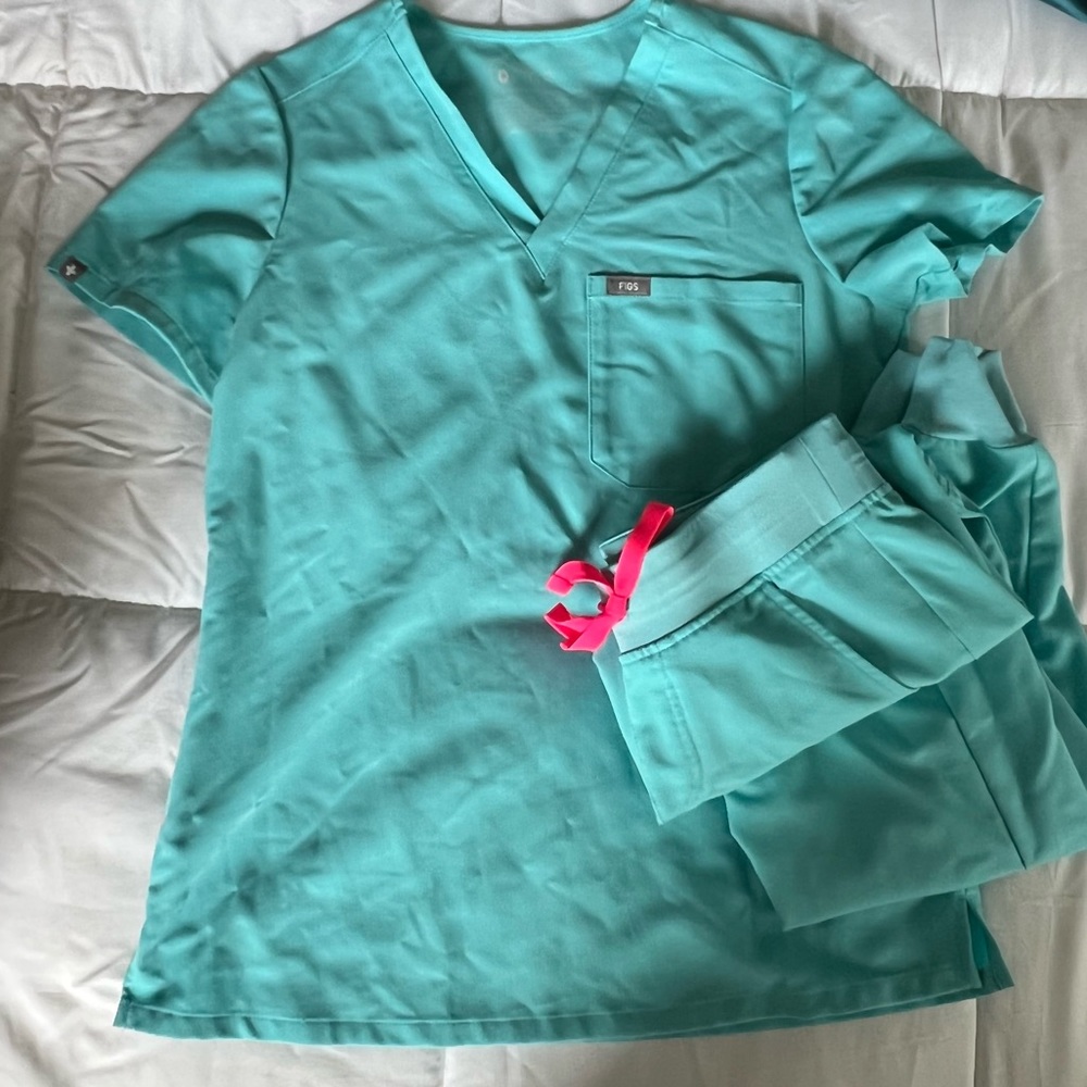 Figs Scrubs